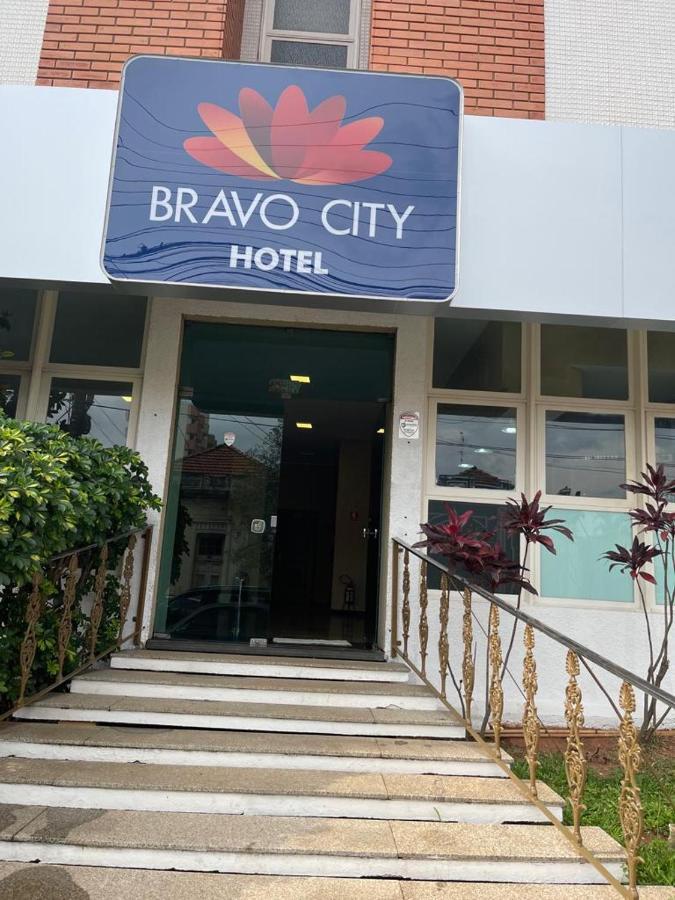 Bravo City Hotel Sao Carlos Екстер'єр фото